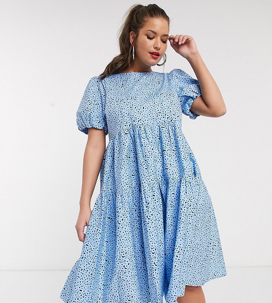 Glamorous - Curve - Aangerimpelde midi-jurk met gelaagde rok, grote mouwen en bloemenprint-Blauw