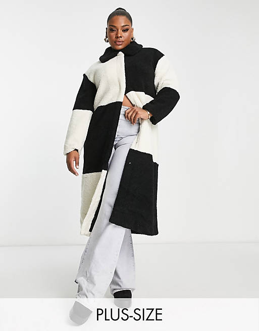 Glamorous Curve - Cappotto midi in pile borg patchwork bianco e nero