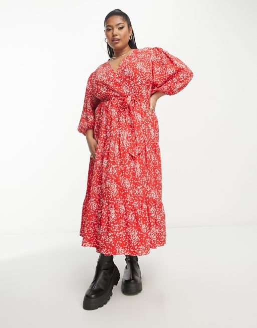 Glamorous Curve – Czerwona warstwowa sukienka kopertowa maxi w drobny kwiatowy wzór