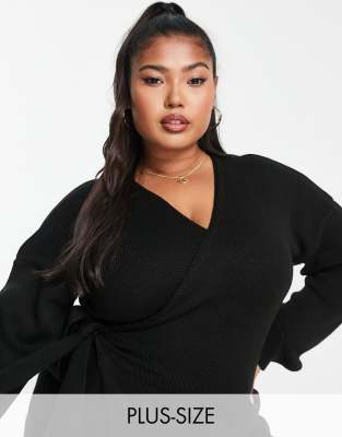 Glamorous Curve - Grobe Strickjacke in Schwarz mit gewickelter Vorderseite