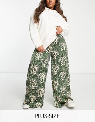 Glamorous Curve high waisted wide leg trousers in green leopard