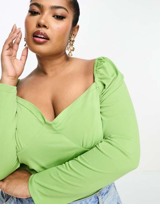Glamorous Curve long sleeve sweetheart neck bodysuit in green, 3 of 4