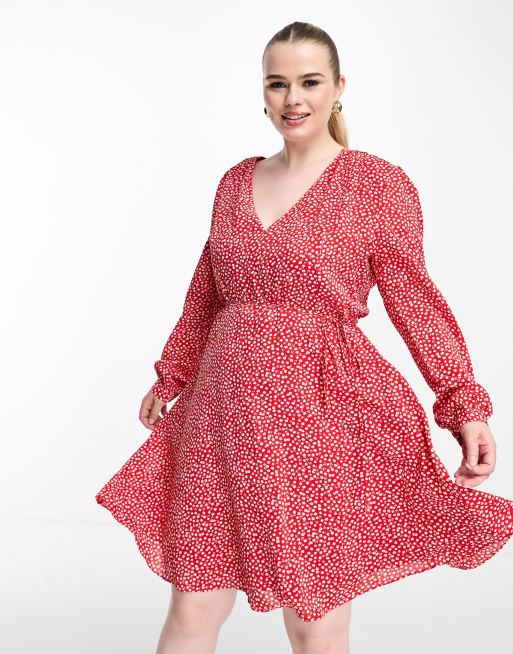 Glamorous Curve – Minikleid in Rot mit Blümchenmuster, V-Ausschnitt und Bindegürtel