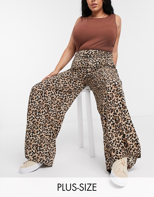 Glamorous Curve relaxed wide leg trousers in leopard print