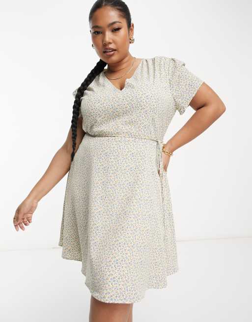 Glamorous Curve - Robe courte à fleurs avec col V et liens à la taille - Crème