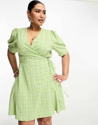 Glamorous Curve short sleeve wrap mini tea dress in green ditsy