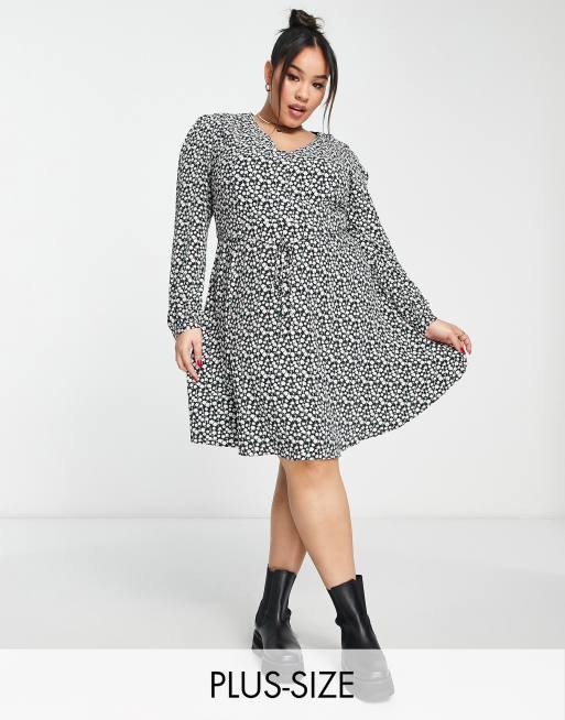 Glamorous Curve – Svart, småblommig klänning i minilängd med v-ringning