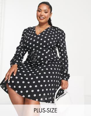 Glamorous Curve v neck tie waist dress in black white daisy