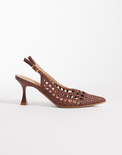 Glamorous – Czekoladowe plecione buty na obcasie z paskiem za piętą - view 1