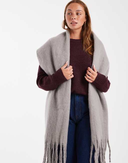 Glamorous – Deckenschal in Grau, 3 von 3