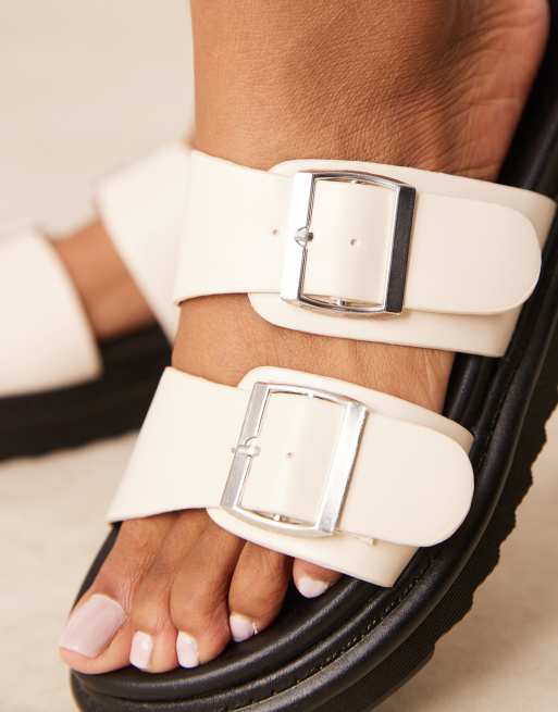 Glamorous double strap footbed sandals in off-white, 4 of 4