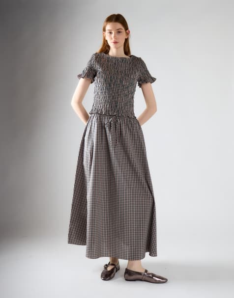 Glamorous Elastic waist a-line maxi skirt in taupe blue check