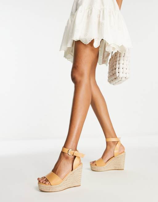 Glamorous espadrille wedge sandals in tan micro