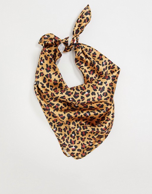 Glamorous Exclusive bandana in leopard print