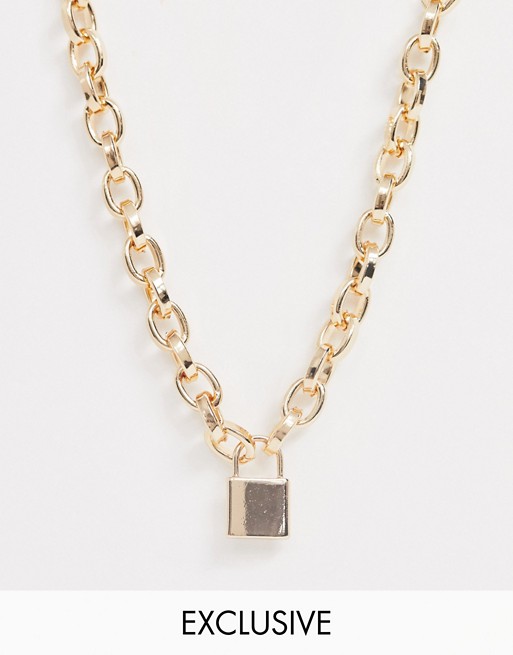 Glamorous Exclusive gold padlock with chunky chain