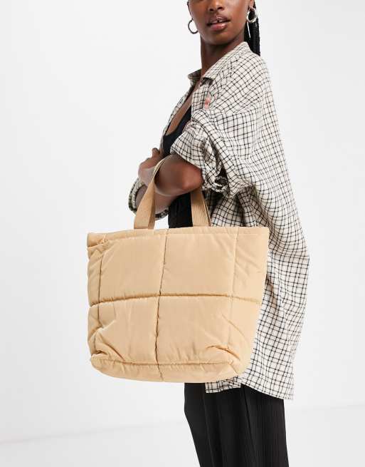 London Large Highlight Woven Tote Camel