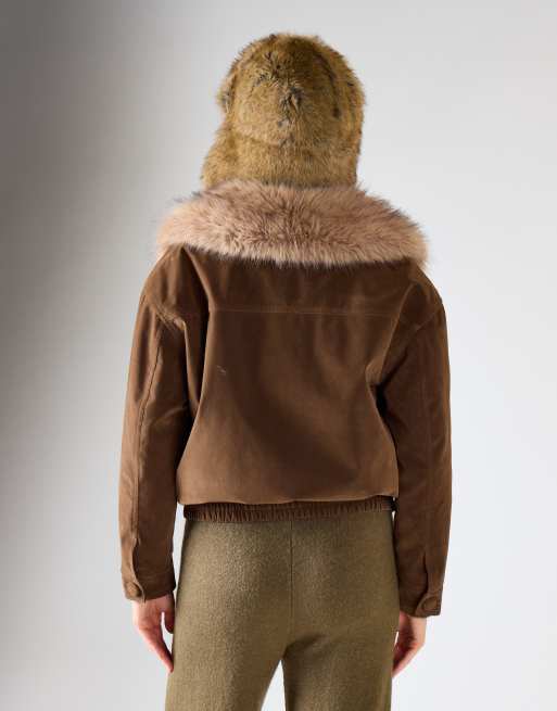 Glamorous Faux fur collar bomber jacket in khaki brown, 4 of 4