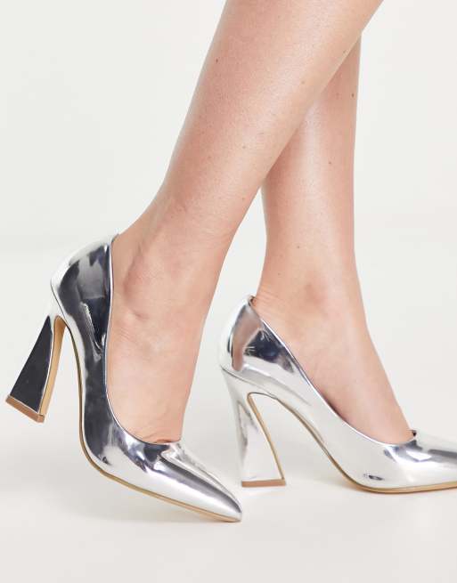 Glamorous flared heel shoe in silver