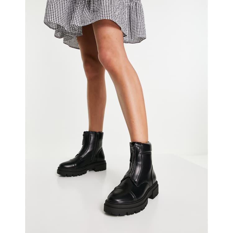 Glamorous flat ankle boots with front zip in black ASOS