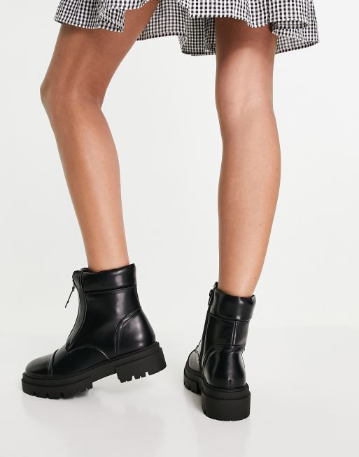 Glamorous flat ankle boots with front zip in black