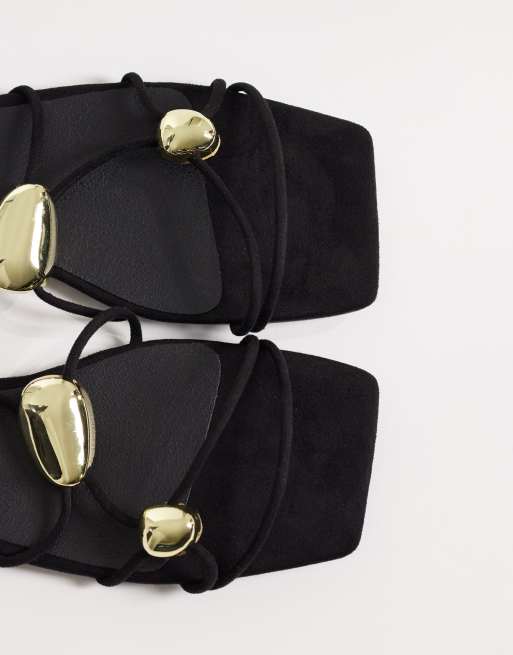 Glamorous flat sandals with gold detail in black, 3 of 4