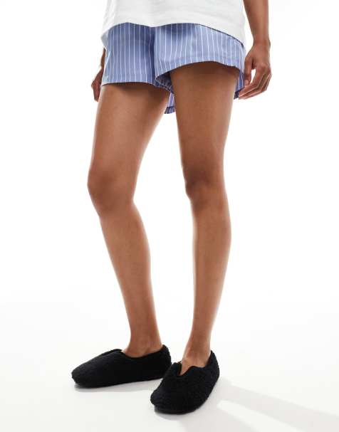 Glamorous – Flauschige Hausschuhe in Schwarz - view 1