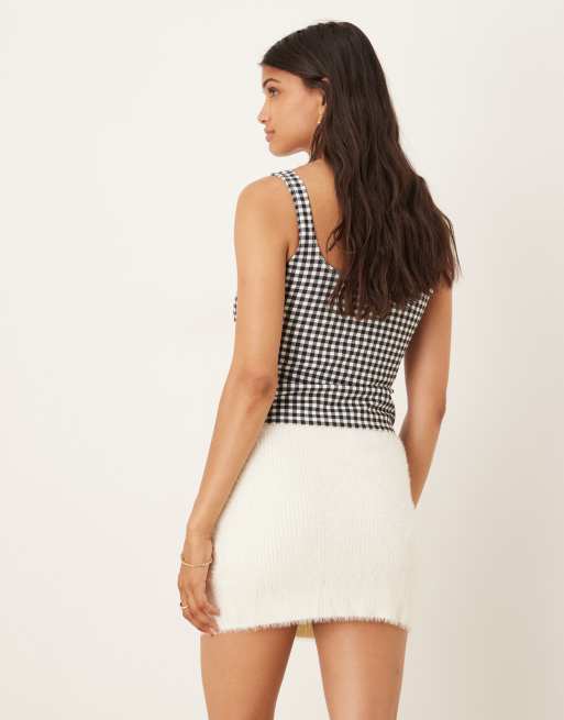 Glamorous Fluffy-Knit Mini-Skirt in off white, 4 of 5
