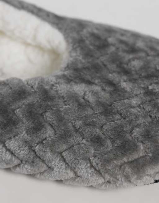 Glamorous fluffy slippers in gray, 2 of 4