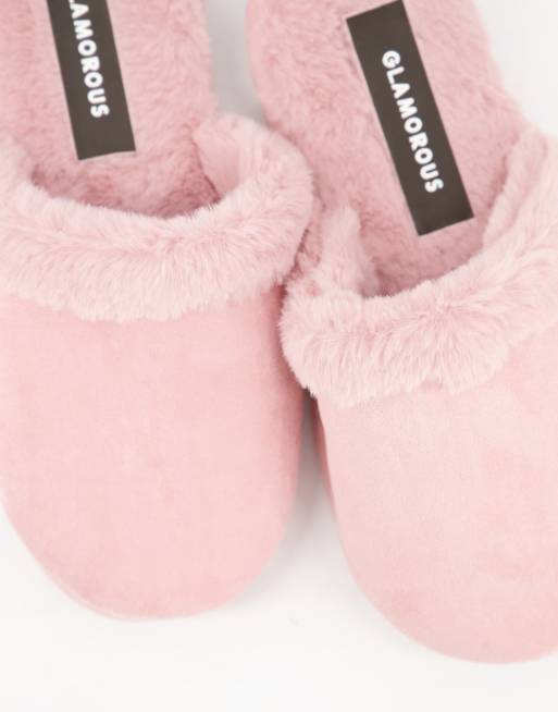 Pale 2025 pink slippers