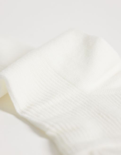 Glamorous frilly socks in white, 3 of 3