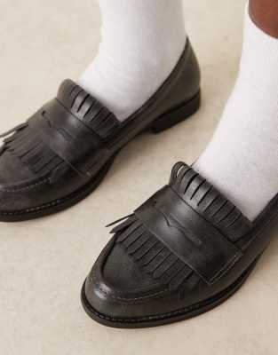 Glamorous Fringed Loafers In Black