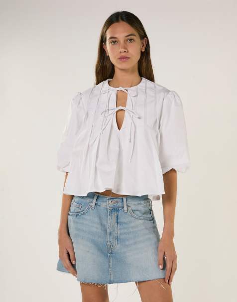 Glamorous Front pleated blouse in white