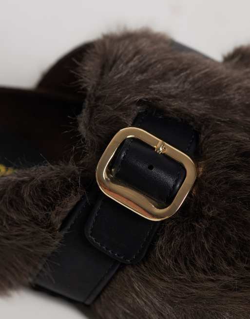 Glamorous furry clogs with buckle in chocolate, 3 of 4