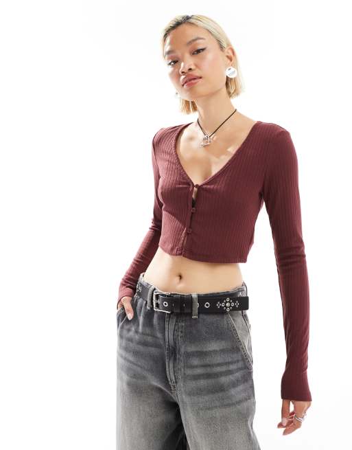 Glamorous - Gebreid aansluitend cropped vestje met kabels in bruin