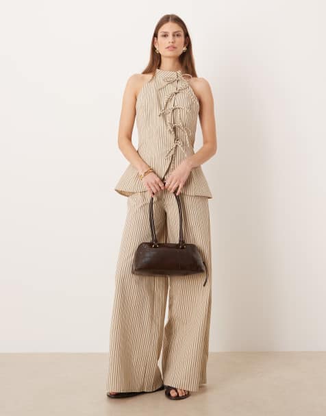 Glamorous - Gebreide co-ord set in wit met blauwe strepen - view 1