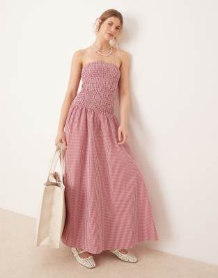 Glamorous - Gesmoktes Maxikleid mit tiefer Taille und rotem Vichy-Karo