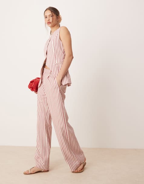 Glamorous - Gestreepte broek van katoen met rechte pijpen en lage taille in rood, deel van co-ord set - view 1