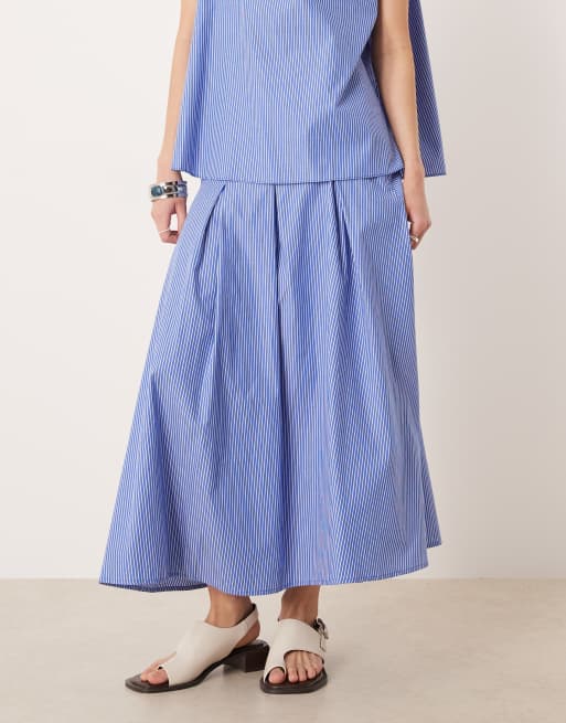 Glamorous - Gestreepte midaxi rok met lage taille in blauw en wit, deel van co-ord set, 2 van 5