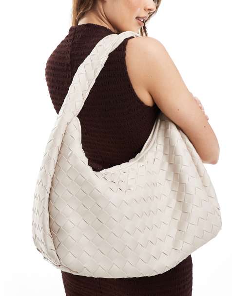 Glamorous – Gewebte Oversize-Schultertasche in Wollweiß - view 1