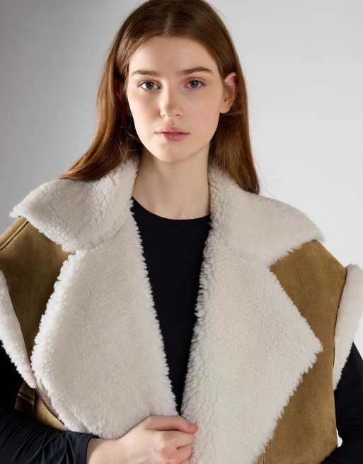 Glamorous Gilet in stone cream, 4 of 4