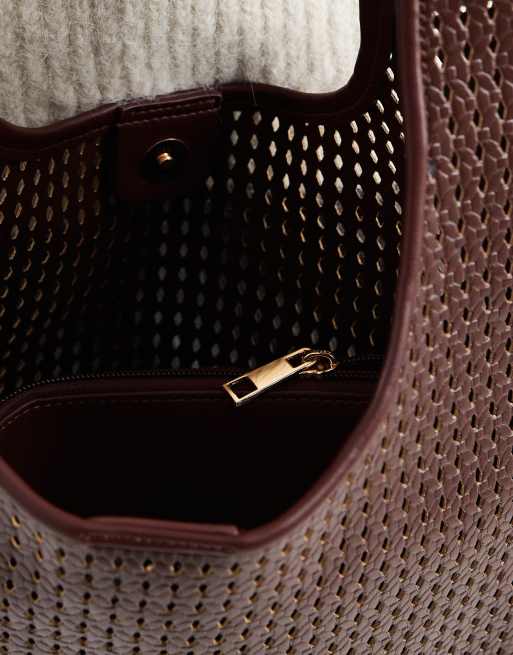 Glamorous – Große, gewebte Schultertasche in Braun mit goldfarbenem Metallbesatz, 4 von 4