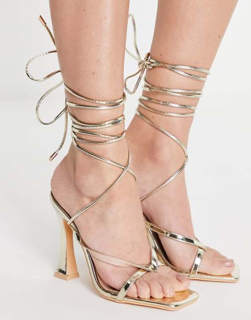 Glamorous – Guldiga klacksandaler med remmar, 3 av 4