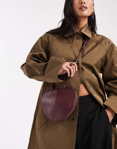 Glamorous heart shaped crossbody bag in burgundy - view 1
