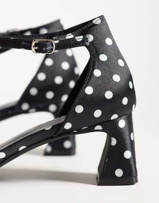 Glamorous heeled mary janes in black and white polka dots, 3 of 4
