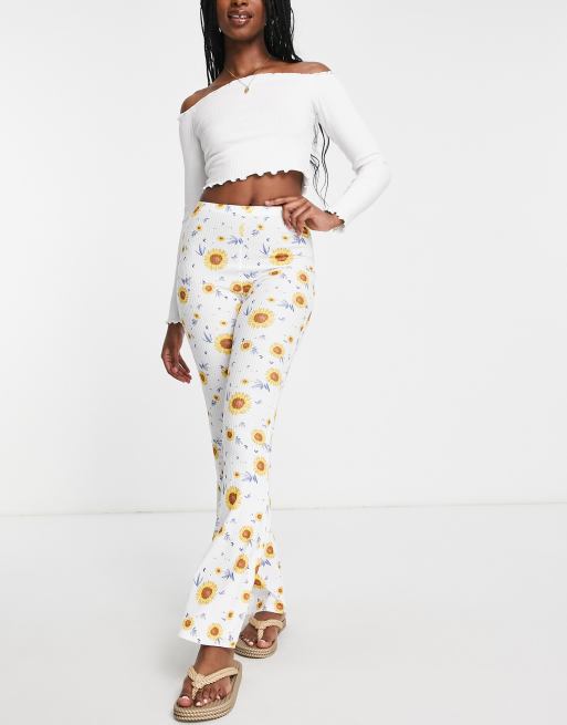Glamorous high waisted flare trousers in sunflower rib co-ord, 3 of 4