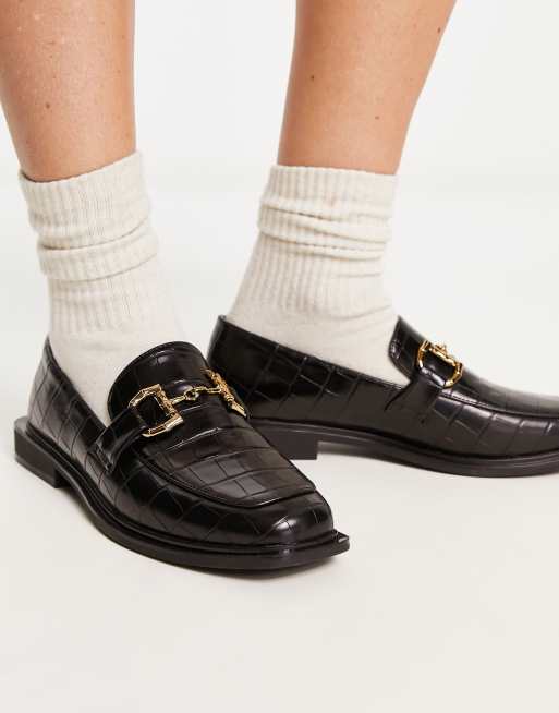 Croc clearance effect loafers