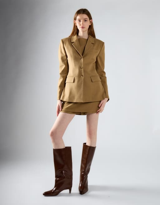 Glamorous Hourglass blazer jacket in sand, 2 of 4