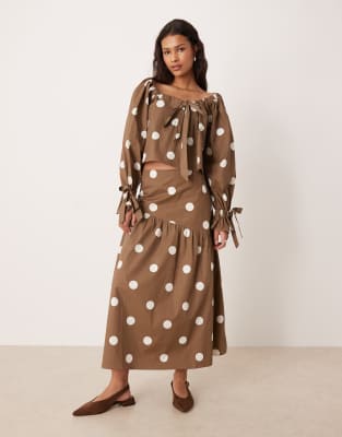 Jupe asymétrique d'ensemble longueur mollet à taille tombante - Marron à pois-Brown 38