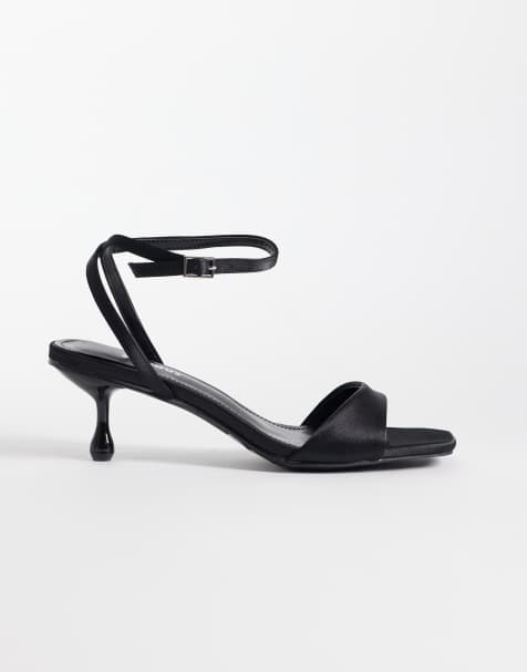 Glamorous kitten heel sandals in black satin - view 1