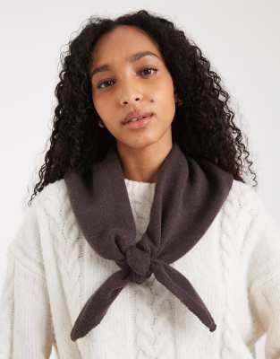 Glamorous Knit Triangle Scarf In Brown